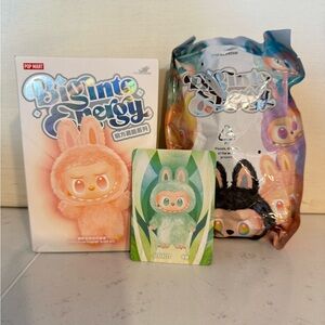 THE MONSTERS Big into Energy Series-Vinyl Plush Pendant Serenity